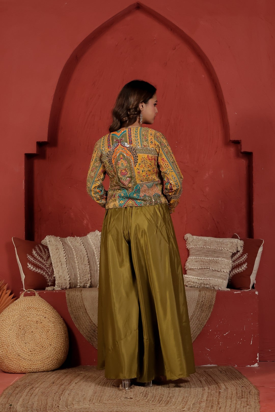 Mehendi Green Crepe Silk with Rajwadi Print & Zari Work Blouse and Jacket