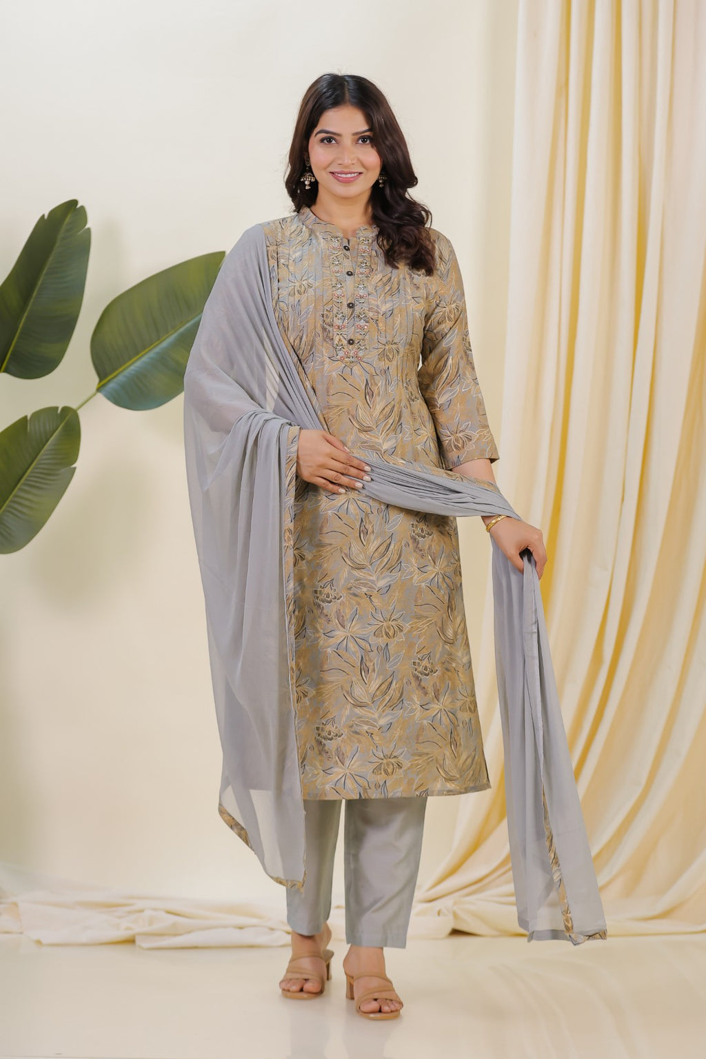 Grey Muslin Foil Printed Suit with, Bottom & Dupatta