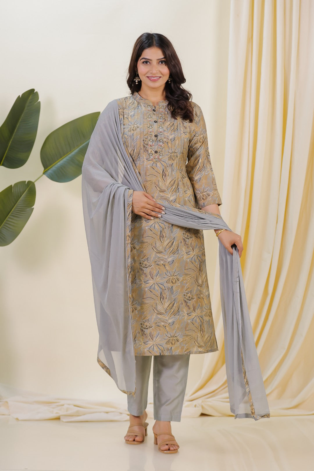 Grey Muslin Foil Printed Suit with, Bottom & Dupatta
