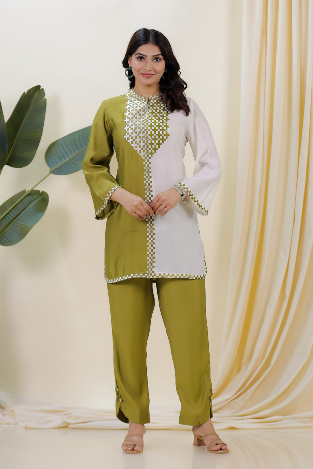 Mehendi Green & Silver Muslin with Thread Work Co-ord Set