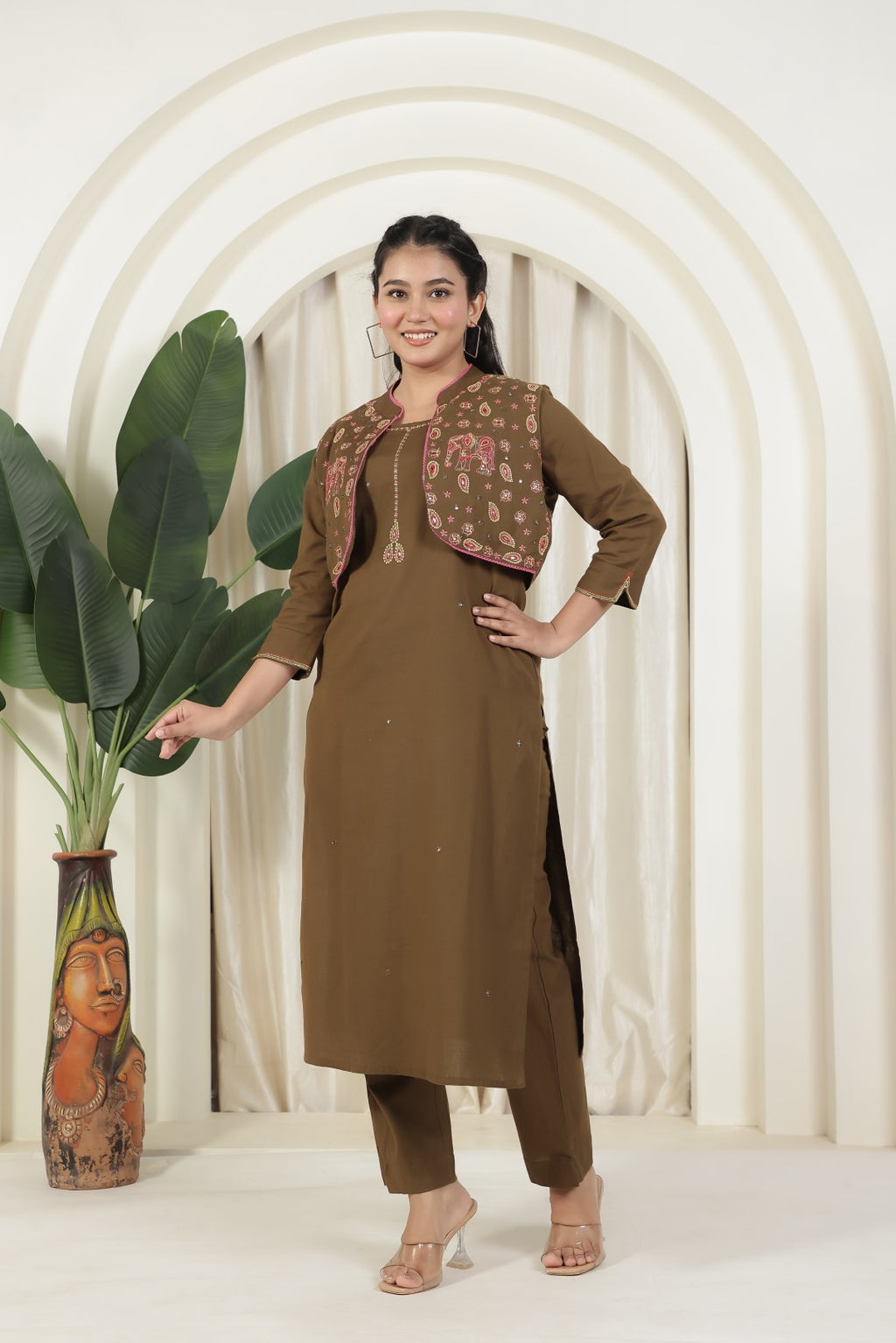 Mehendi Green Jute Linen Suit with Short Jacket and Pant