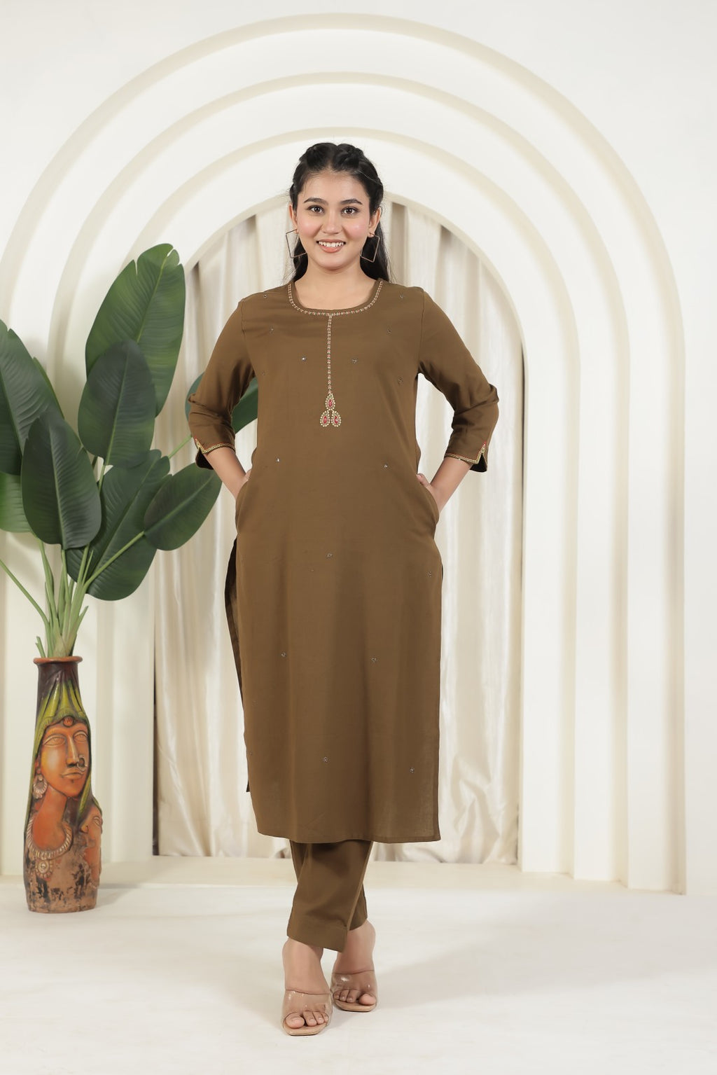 Mehendi Green Jute Linen Suit with Short Jacket and Pant