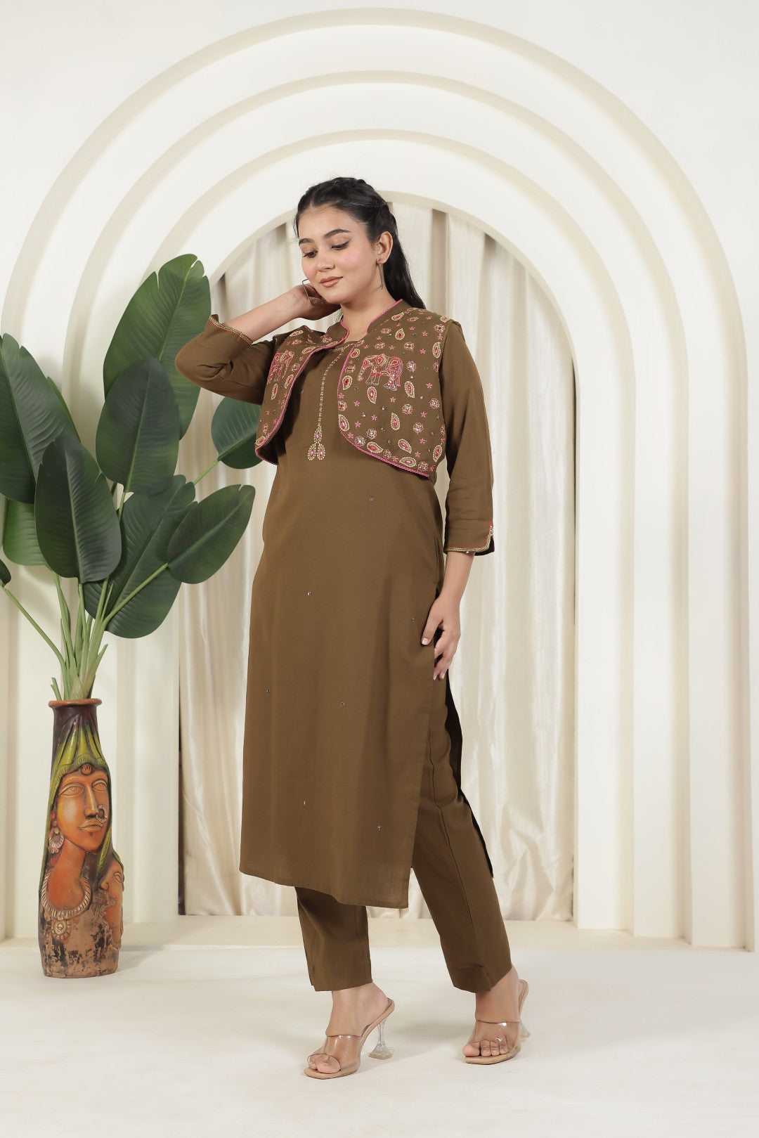 Mehendi Green Jute Linen Suit with Short Jacket and Pant