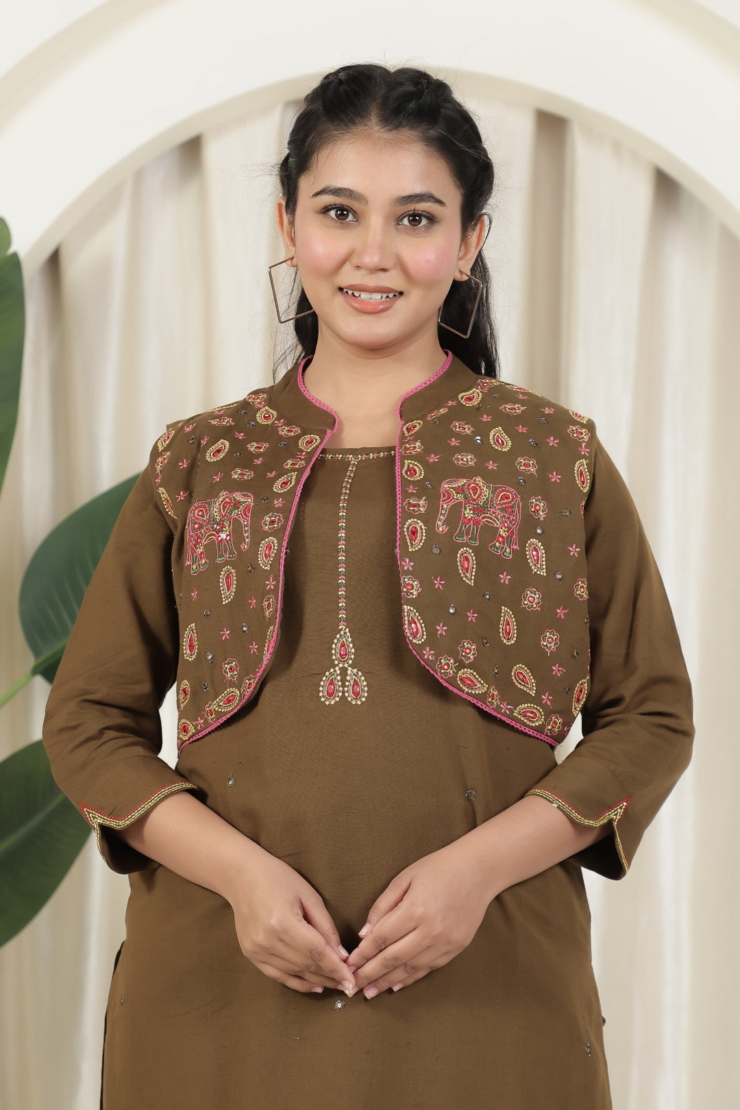 Mehendi Green Jute Linen Suit with Short Jacket and Pant