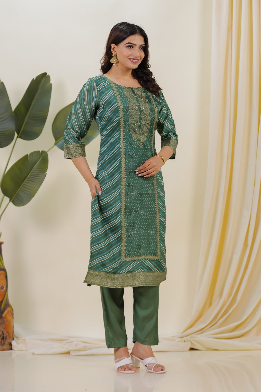 Green Silk Leheriya Print Suit with Foil Work, Bottom & Dupatta