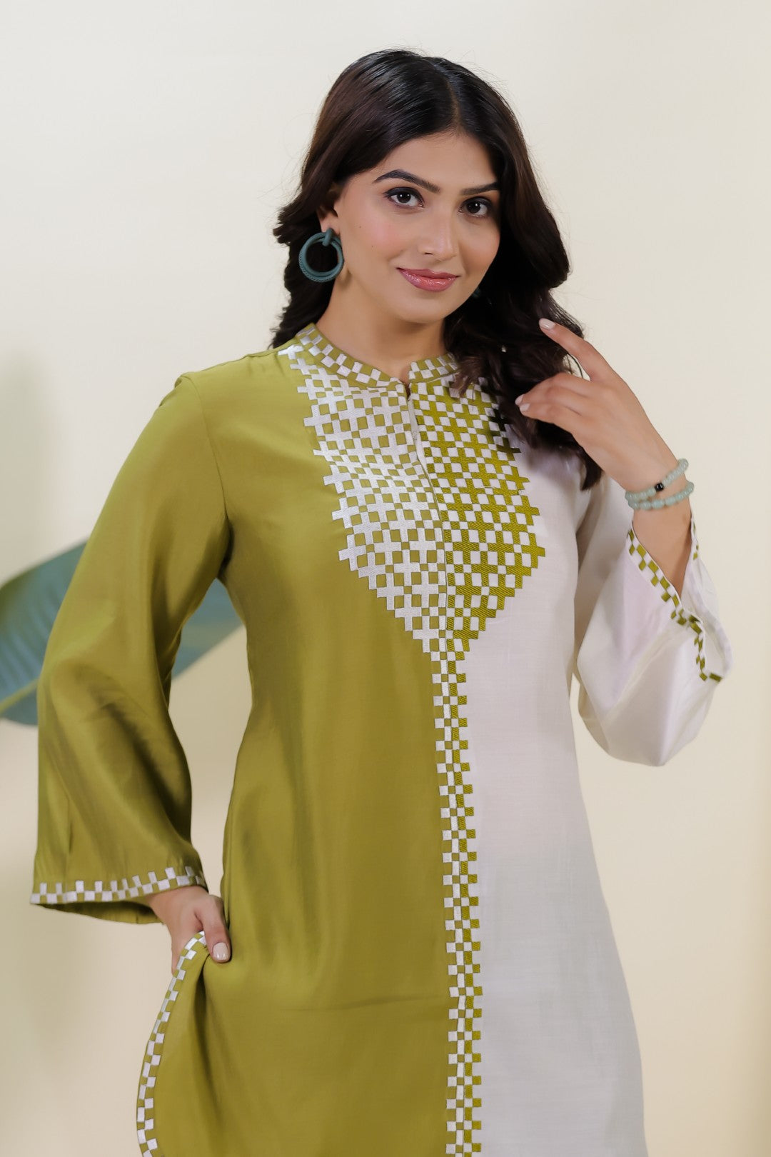 Mehendi Green & Silver Muslin with Thread Work Co-ord Set