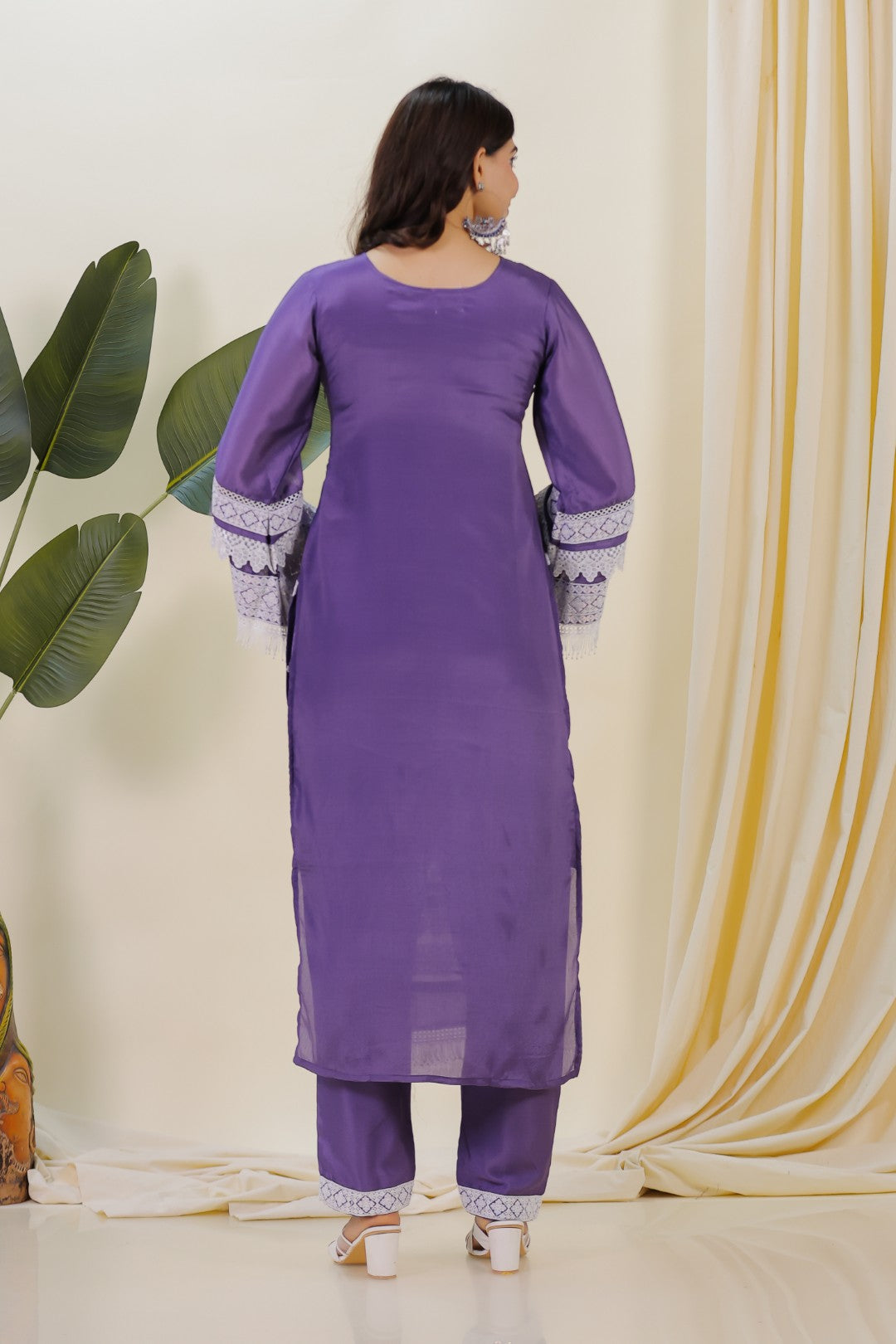 Lavender Chinon Silk Suit with Thread Work, Straight Pant & Dupatta